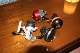 Fishing reels