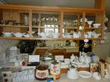 Great collection of vintage milk glass
