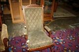ANTIQUE CHAIR