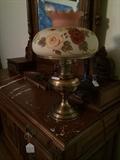                         Vintage/brass lamp