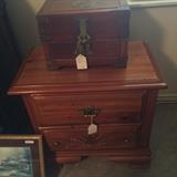                  Night stand & wooden box