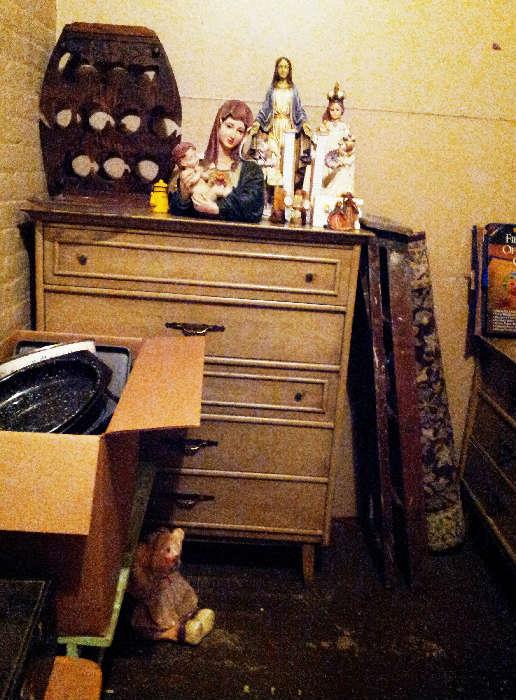 chest of drawers & dresser, religious figures, enamleware