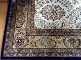 Wool rug approx. 8' by 11'