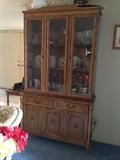 China Hutch / Cabinet