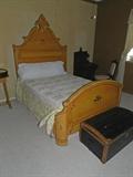 Victorian bedroom set Bed