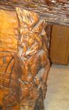 Outstanding 8 foot White Oak Log Bar w/ 4 Stools (Chain Saw), very nice!
