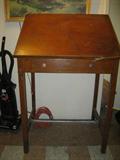 Antique Drafting table (lift top)