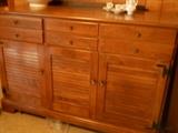 ethan allen server/buffet
