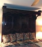 Henredon Canopy Bed