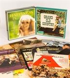 Many 33rpm, 121" vinyl records