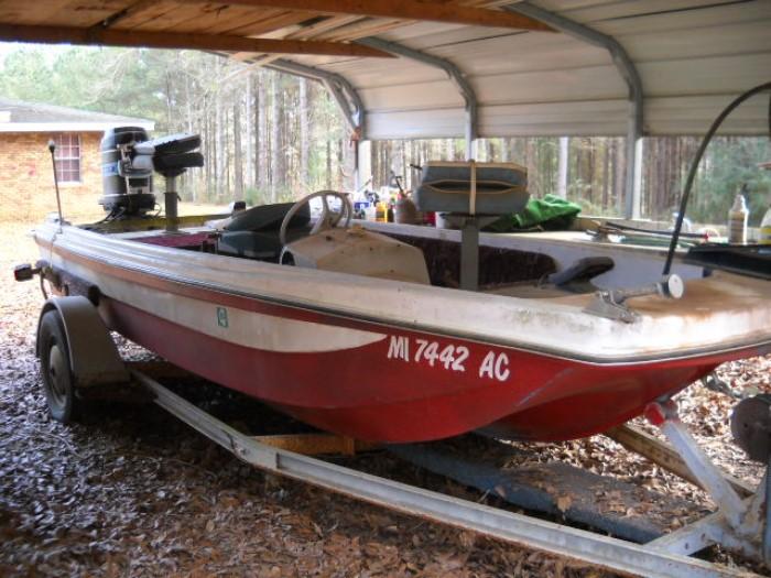 RED AND WHITE BASS BOAT W/ 1150 MERCURY MOTOR