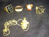 GOLD RINGS & NECKLACE