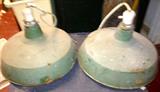 INDUSTRIAL METAL HANGING LIGHTS