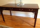 OFFICE DESK
MFG. USA