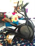 ALMOST NEW ELLIPTICAL STEP CLIMBER BY SOLE