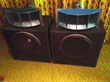 HUGE SET OF SPEAKERS W/TWEETERS