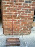 Early Carpet Sweeper.
Mfg. "Prize"