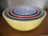 1960's Nested Bowls.