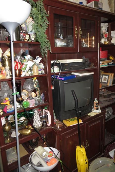 Wall unit full of collectables