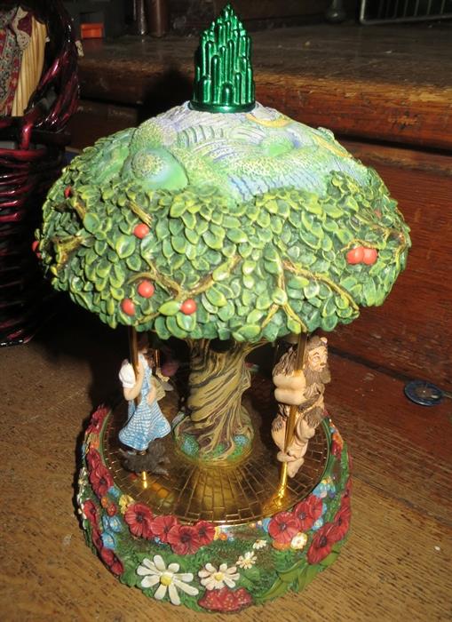 Franklin Mint Wizard of Oz carousel
