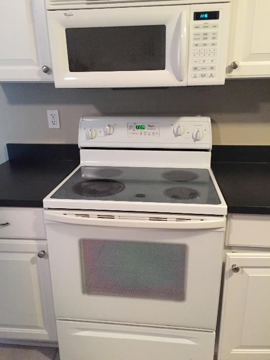 Electric Stove and Microwave (Whirlpool) White Appliances