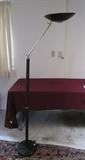 Halogen floor lamp