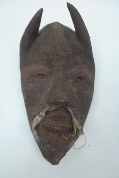 81	Antique Dan Mask