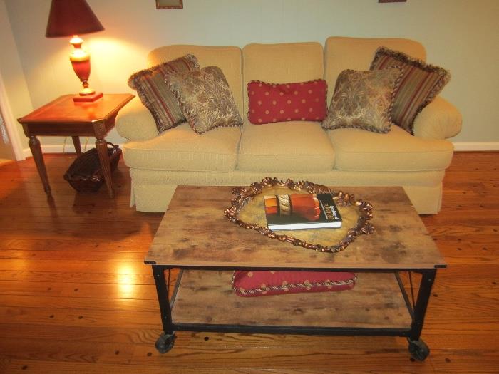  VERY CLEAN AND NICE SOFA BY SHERRILL, NICE COFFEE TABLE AND MISC ITEMS