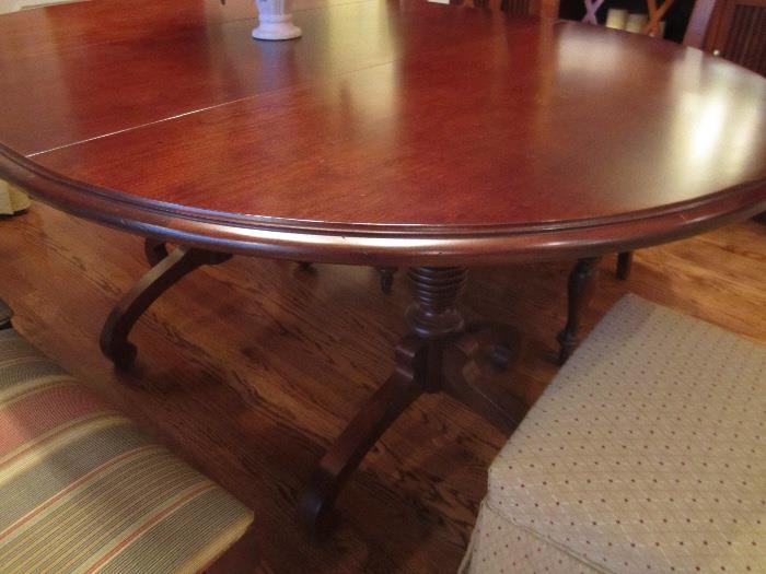 DINING ROOM TABLE DOUBLE PEDESTAL