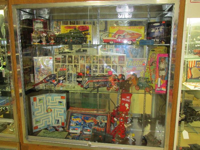 Marx Tank, Cragstan Ford Skyliner, Japanese Tin Toys, Silver Age Key Issue Comics, Treasure Hunt Hotwheels