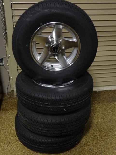 Set of 4 Star rims and tires