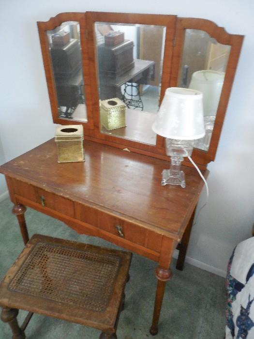 antique dresser with matching bench...matches bed and rocker too