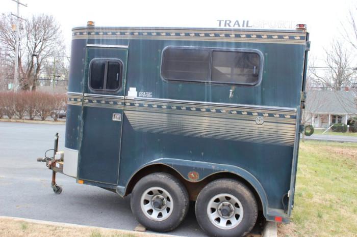 1996 Bison Horse Trailer w/ title, complete set of service/maintenance records from owner. 