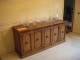 Dining room set buffet