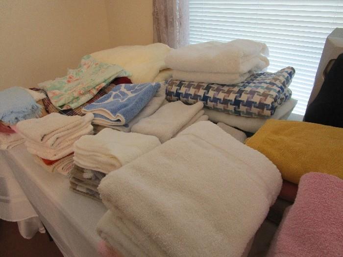 Great linens - used but nic