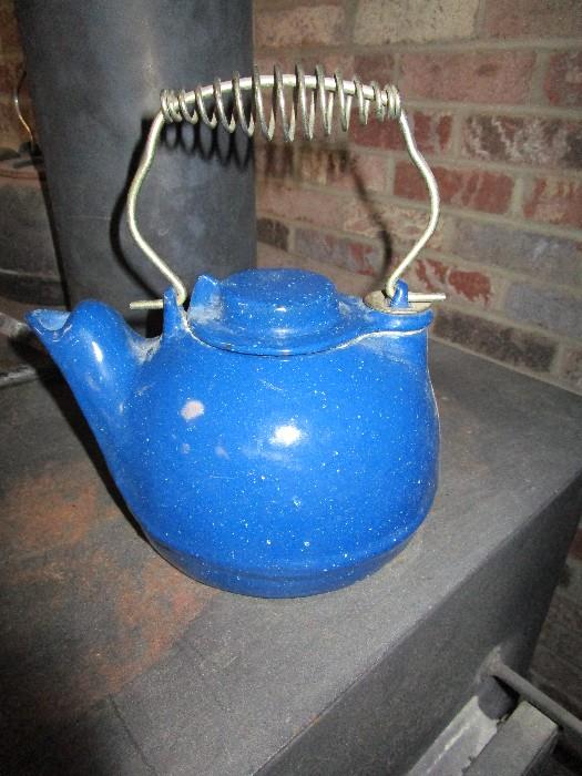 Cast iron tea kettle- enamel