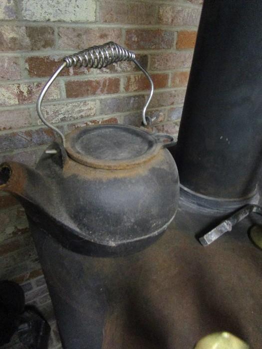 Cast iron  kettle