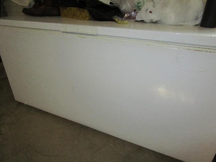 Freezer Chest  great Condition -GE