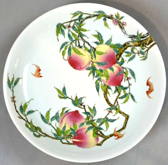 43.	Fine & Large Chinese Peaches & bats Porcelain Basin