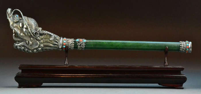 52.	A Fine Tibetin Jade And Silver Mounted Trumpet