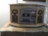 Electro turntable/CD/cassette/radio