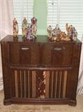 Unique retro tube radio cabinet w/phonograph...wood trim needs minor TLC, but powers up great!