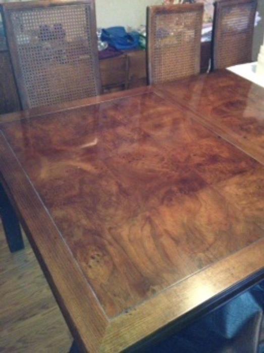 "Henredon" Dining Room Table & Chairs