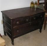 Oak Chest 