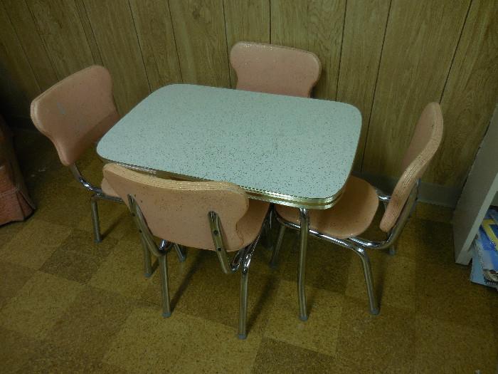 Mid Century Child's Play Table with 4 Side Chairs