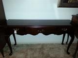 thomasville sofa table