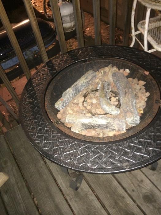 OUTDOOR PROPANE FIRE PIT