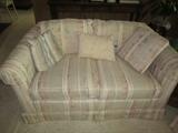 Thomasville Love Seat