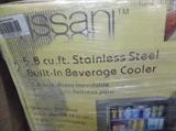 Lot including -
vissani stainless steel 2 door refigerator
vissani stainless steel built in beverage cooler refigerator
with $950.00 ESTIMATED total retail value. View lot here http://bidonfusion.com/m/lot-details/index/catalog/2206/lot/234393/