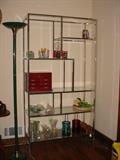 Chrome display unit with glassware